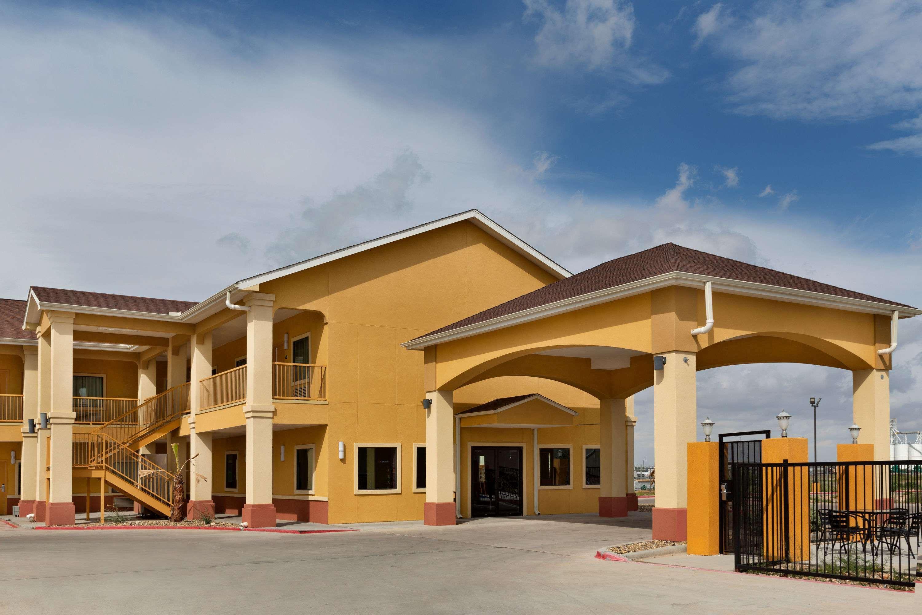 Days Inn By Wyndham Odessa Exterior foto