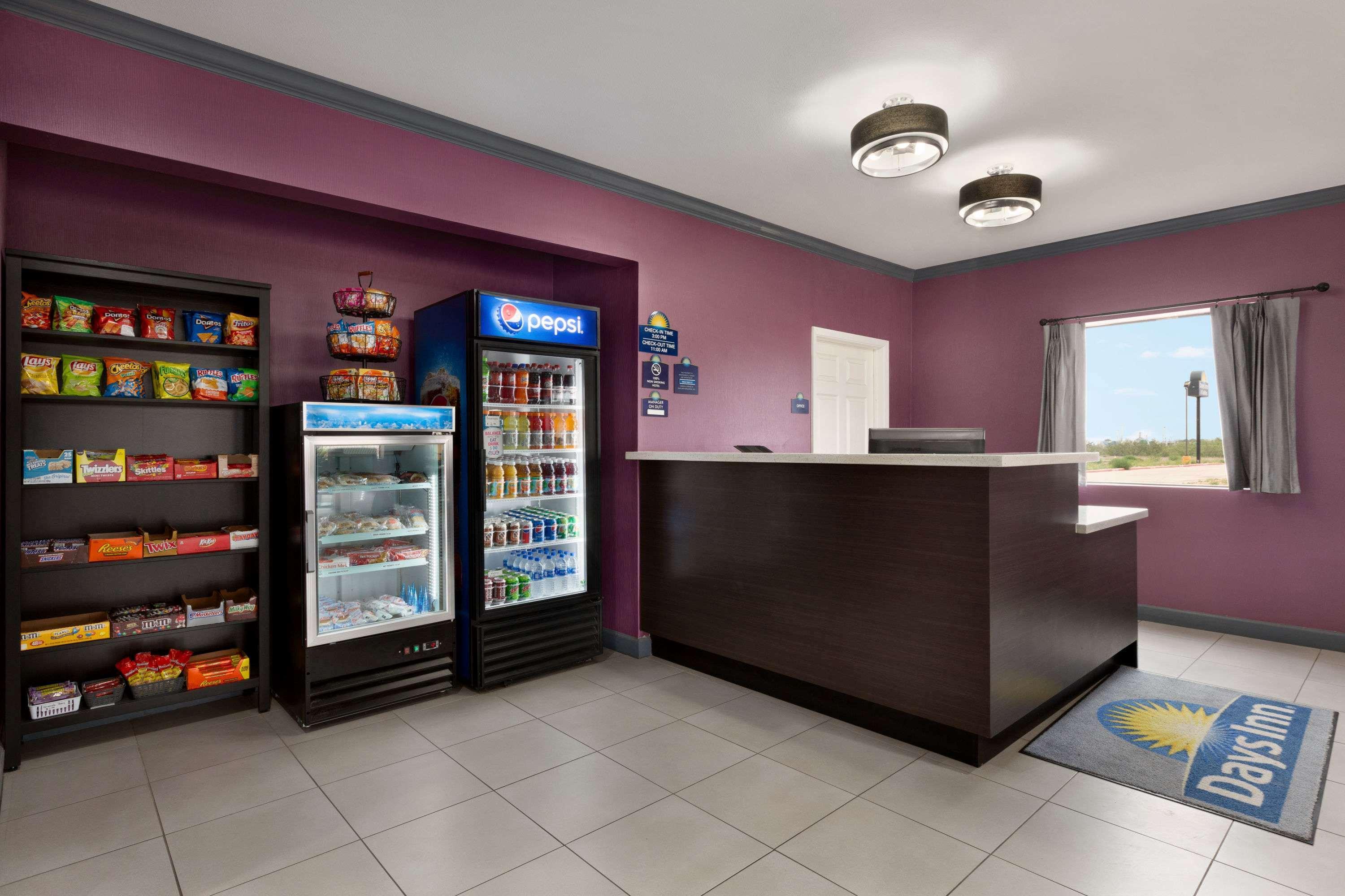 Days Inn By Wyndham Odessa Exterior foto
